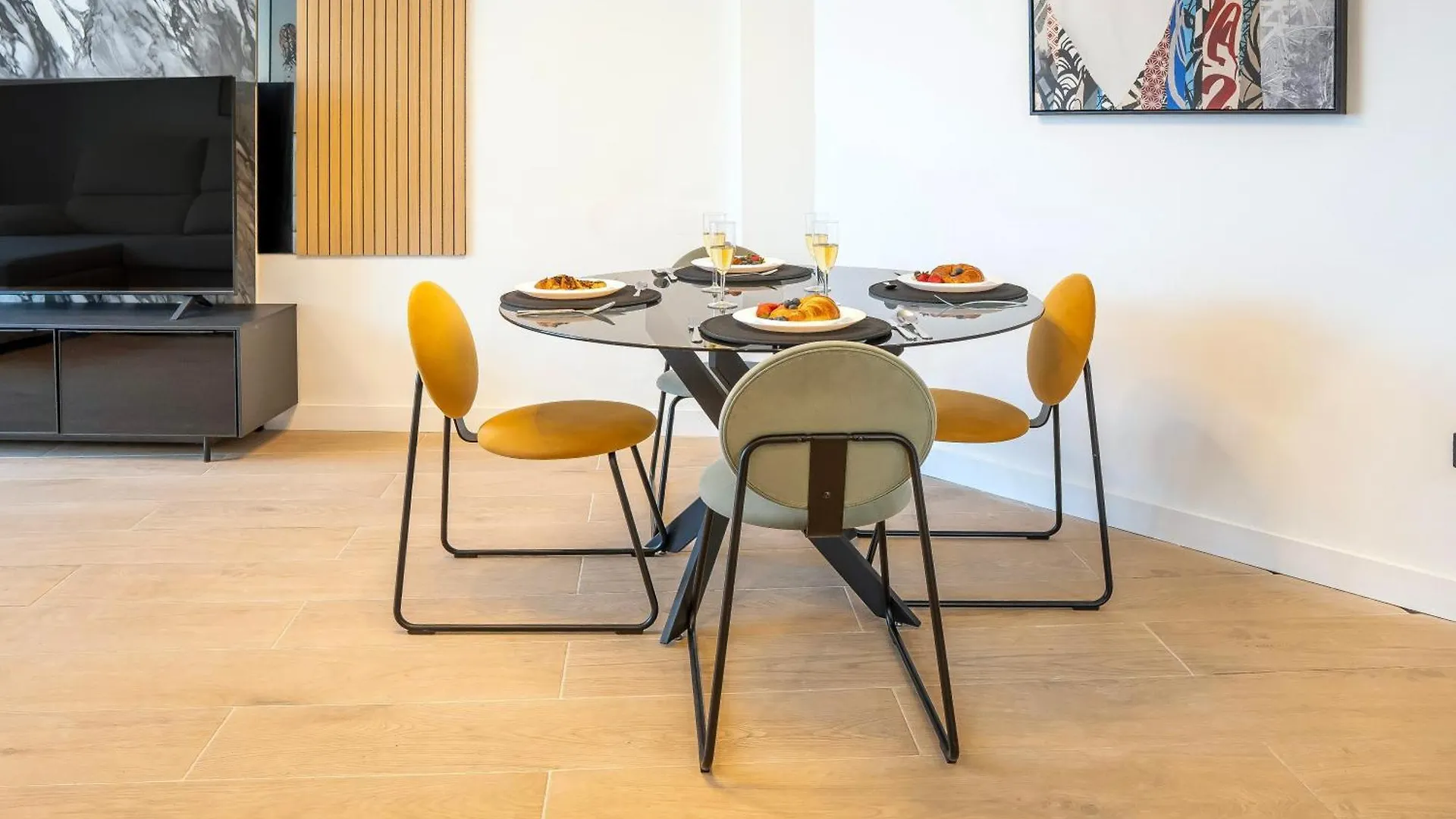 Trendy Apartment With A Heated Pool And Near Aqualand, 1A Costa Adeje